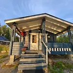 Seitsemisen Kansallispuiston Lähellä *