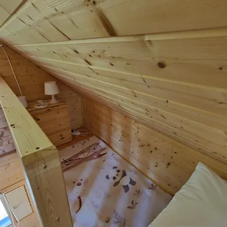 Chalet Lomamoekki Seitsemisen Kansallispuiston Laehellae *