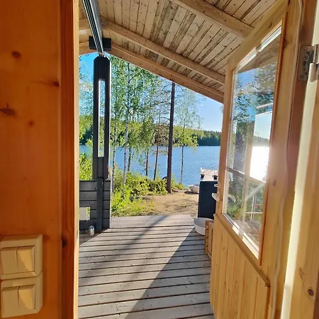 Lomamoekki Seitsemisen Kansallispuiston Laehellae * Паркано