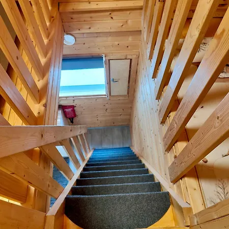 Lomamoekki Seitsemisen Kansallispuiston Laehellae