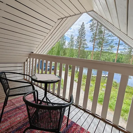 Lomamoekki Seitsemisen Kansallispuiston Laehellae