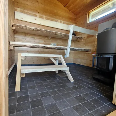 Lomamoekki Seitsemisen Kansallispuiston Laehellae *