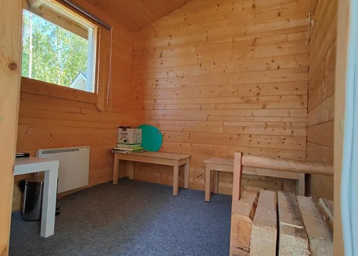 Alpstuga Lomamoekki Seitsemisen Kansallispuiston Laehellae Parkano