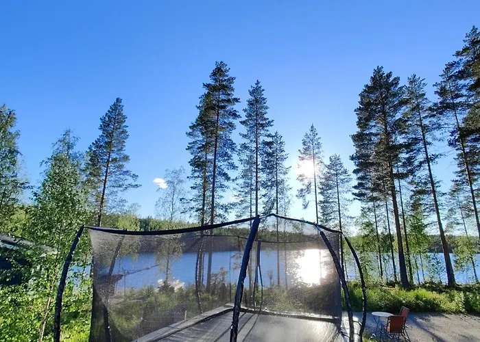 Lomamoekki Seitsemisen Kansallispuiston Laehellae *