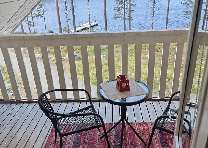 Lomamoekki Seitsemisen Kansallispuiston Laehellae Parkano