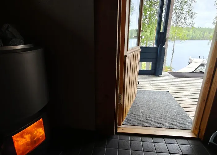 Alpstuga Lomamoekki Seitsemisen Kansallispuiston Laehellae